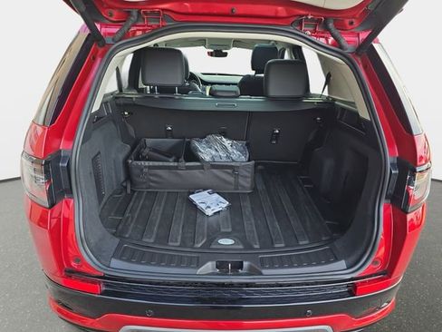 Certified 2025 Land Rover Discovery Sport S AWD/4WD image 14