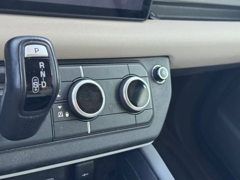 Used 2021 Land Rover Defender 110 S image 17
