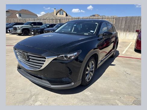 Used 2018 MAZDA CX-9 Touring w/ Touring Premium Package FWD image 1