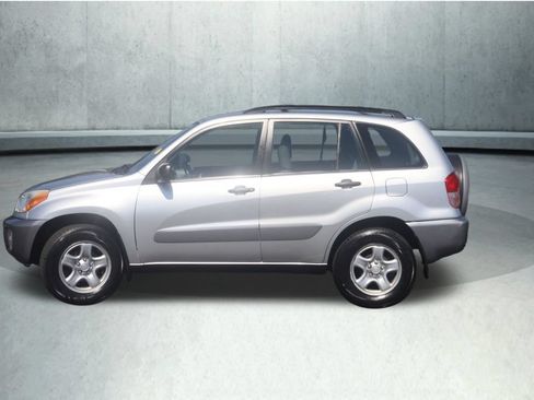 Used 2003 Toyota RAV4 4WD image 13