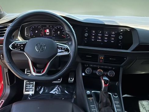 Used 2023 Volkswagen Jetta GLI Autobahn FWD image 10