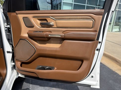 Used 2019 RAM 1500 Limited AWD/4WD image 36