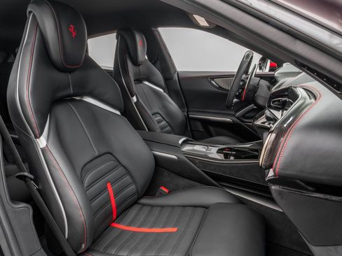 Certified 2024 Ferrari Purosangue AWD/4WD image 31