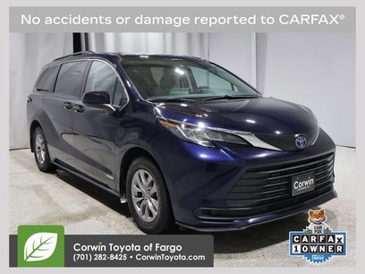 Used 2021 Toyota Sienna LE