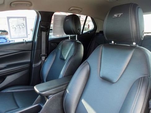 Used 2024 Buick Encore GX Sport Touring image 22