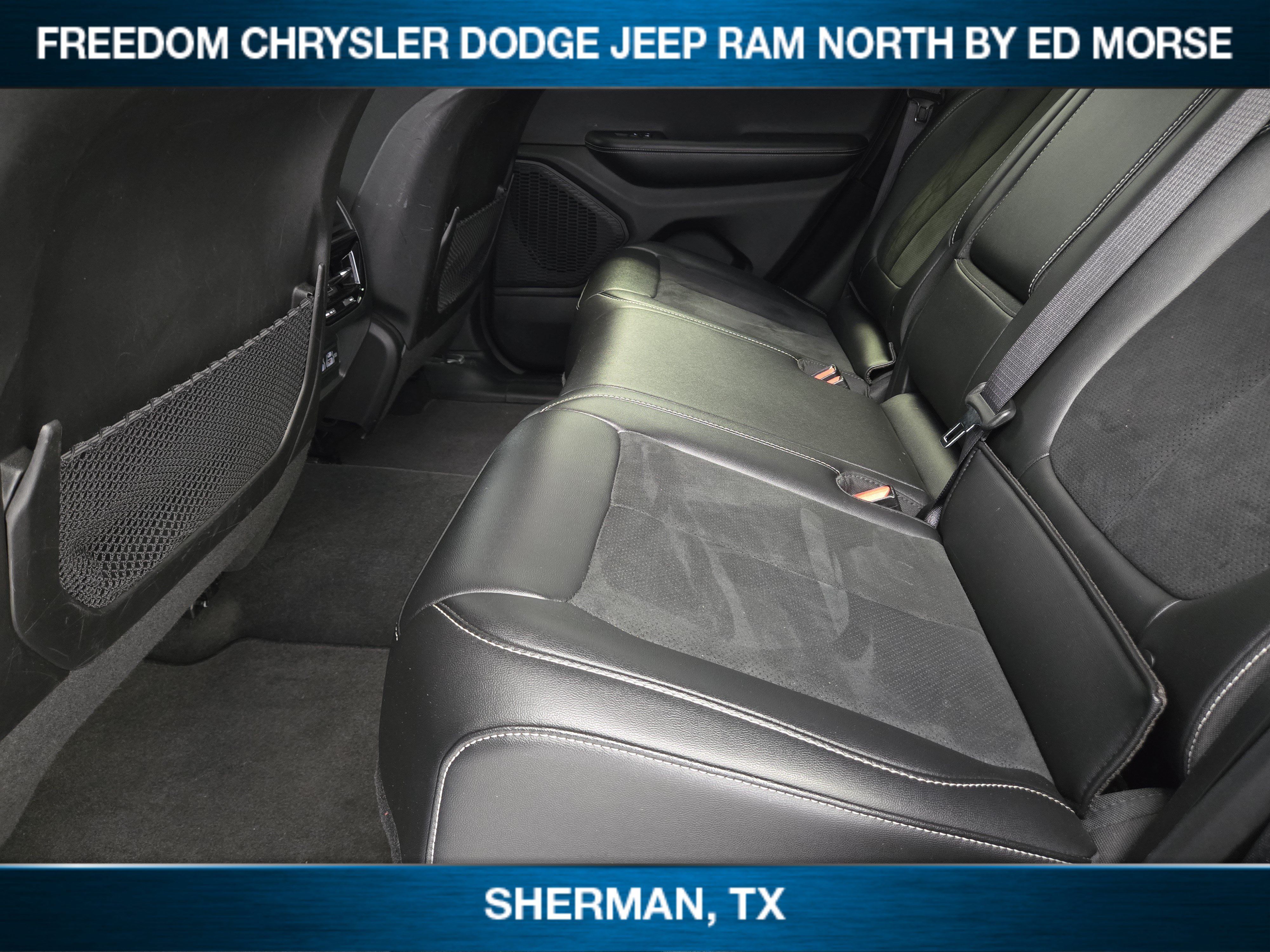 Used 2025 Jeep Grand Cherokee Altitude AWD/4WD image 20