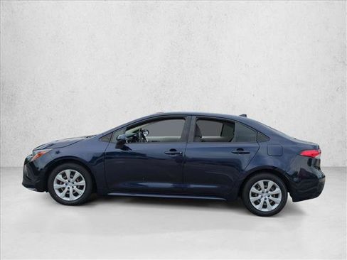 Certified 2022 Toyota Corolla LE FWD image 9