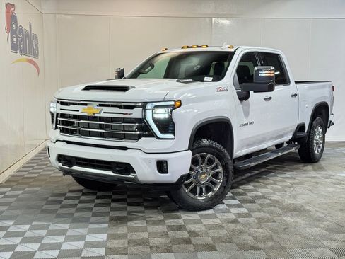 New 2026 Chevrolet Silverado 2500 LTZ w/ Z71 Chrome Sport Edition AWD/4WD image 2