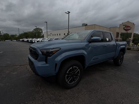 New 2026 Toyota Tacoma TRD Sport AWD/4WD image 30