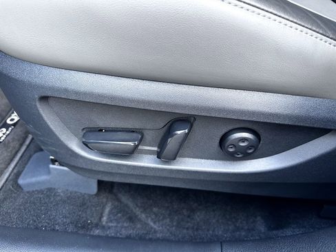 Certified 2024 INFINITI QX50 Luxe image 19