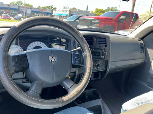 Used 2005 Dodge Dakota ST RWD image 13