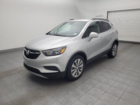 Used 2019 Buick Encore Preferred FWD image 2