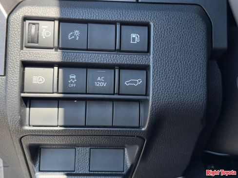 Certified 2026 Toyota 4Runner TRD Off-Road Premium image 32