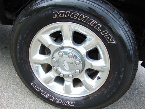 Used 2011 Ford F250 Lariat w/ Lariat Interior Pkg AWD/4WD image 59