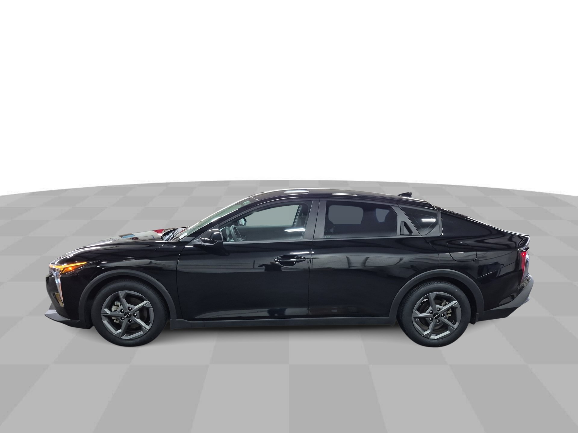 Used 2025 Kia K4 FWD image 6