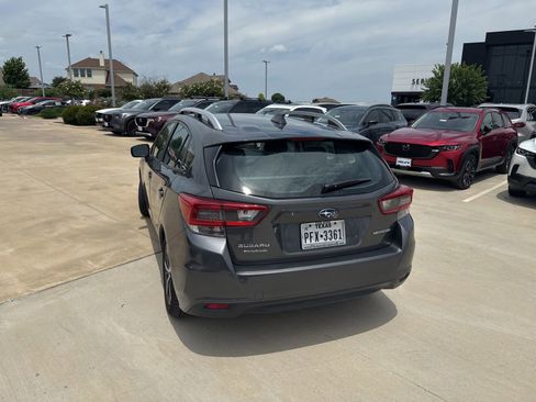 Used 2021 Subaru Impreza 2.0i Premium AWD/4WD image 13