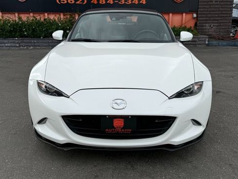 Used 2018 MAZDA MX-5 Miata Grand Touring RWD image 3