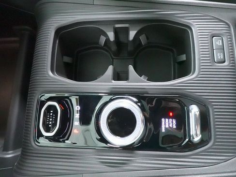 New 2026 Jeep Cherokee Limited AWD/4WD image 14