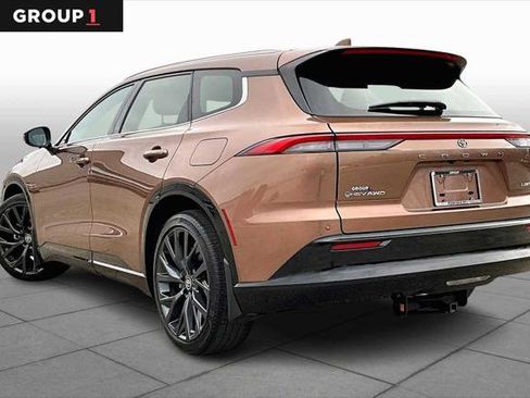 Certified 2025 Toyota Crown Signia w/ Advanced Technology Package image 12