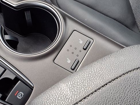 Used 2024 Toyota Camry XSE image 22