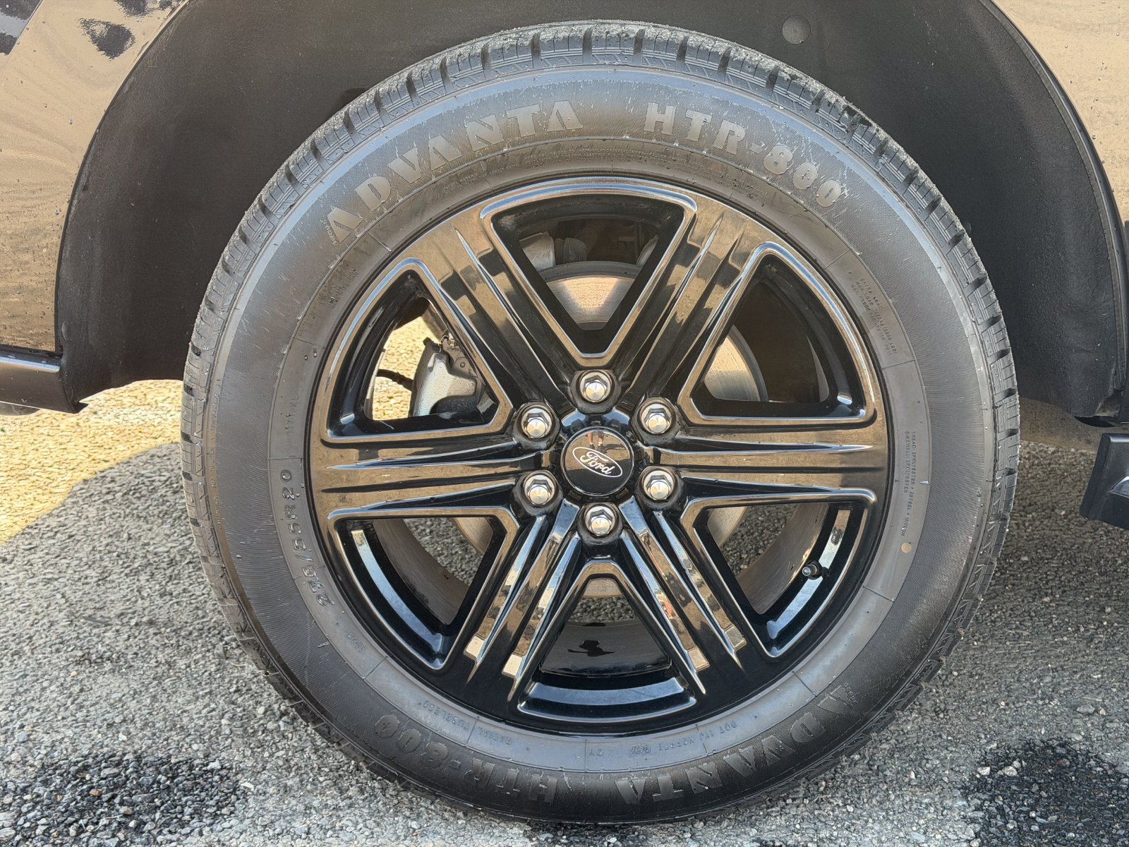 Used 2021 Ford Expedition XLT AWD/4WD image 5