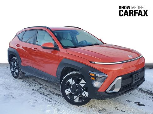 Used 2025 Hyundai Kona SEL image 1