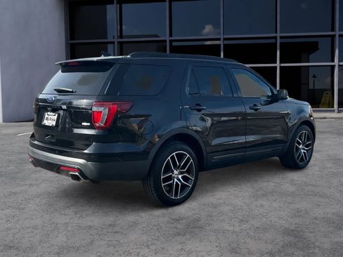 Used 2016 Ford Explorer Sport w/ Equipment Group 401A image 8