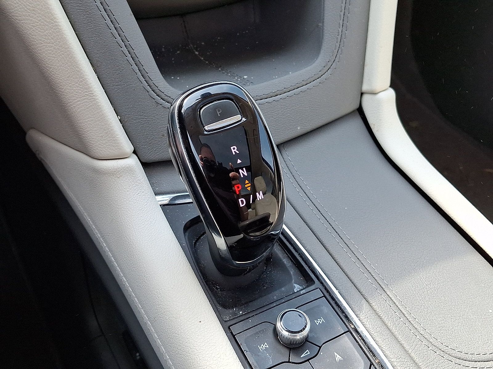 Used 2024 Cadillac XT5 Premium Luxury AWD/4WD image 15