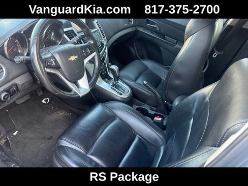 Used 2013 Chevrolet Cruze LT w/ RS Package FWD image 2