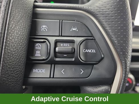 Used 2025 Toyota 4Runner SR5 image 23