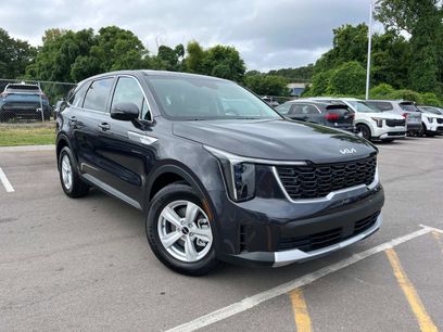 New 2026 Kia Sorento LX