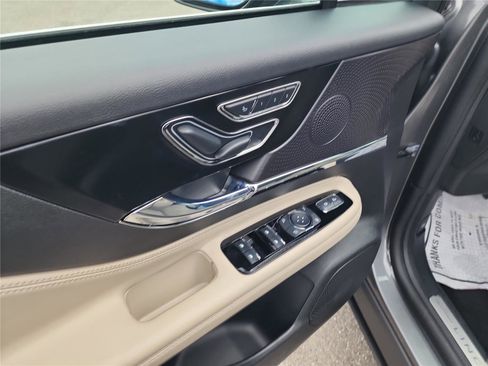 New 2026 Lincoln Corsair Premiere image 11