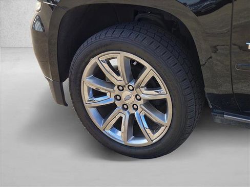 Used 2015 Chevrolet Tahoe LTZ image 23