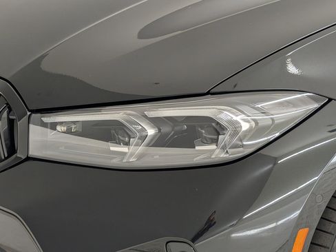 New 2026 BMW 330i Sedan w/ M Sport Package image 9