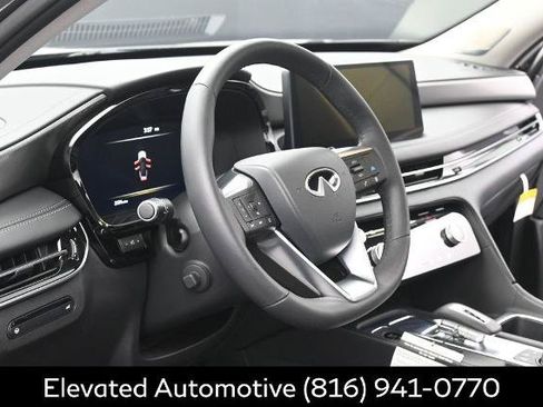 Certified 2026 INFINITI QX60 Luxe w/ Cargo Package AWD/4WD image 18