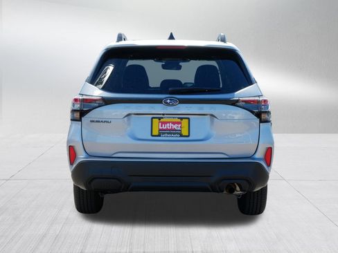 Certified 2025 Subaru Forester Premium w/ Convenience Package #1 AWD/4WD image 6