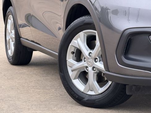 Used 2025 Honda HR-V LX image 11