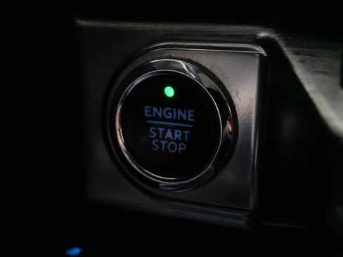 Used 2022 Ford F150 Lariat w/ Equipment Group 502A High image 22