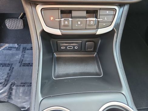 Certified 2023 GMC Terrain SLT w/ Infotainment Package II AWD/4WD image 28