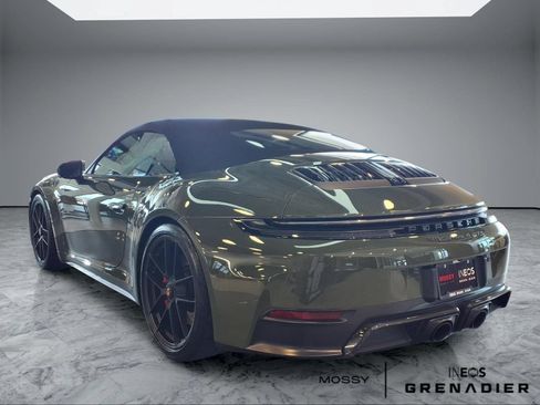 Used 2025 Porsche 911 Carrera 4 GTS AWD/4WD image 2