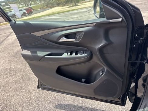 Used 2024 Buick Envista Sport Touring w/ Convenience I Package image 17