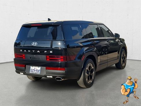 Used 2024 Hyundai Santa Fe SE image 5