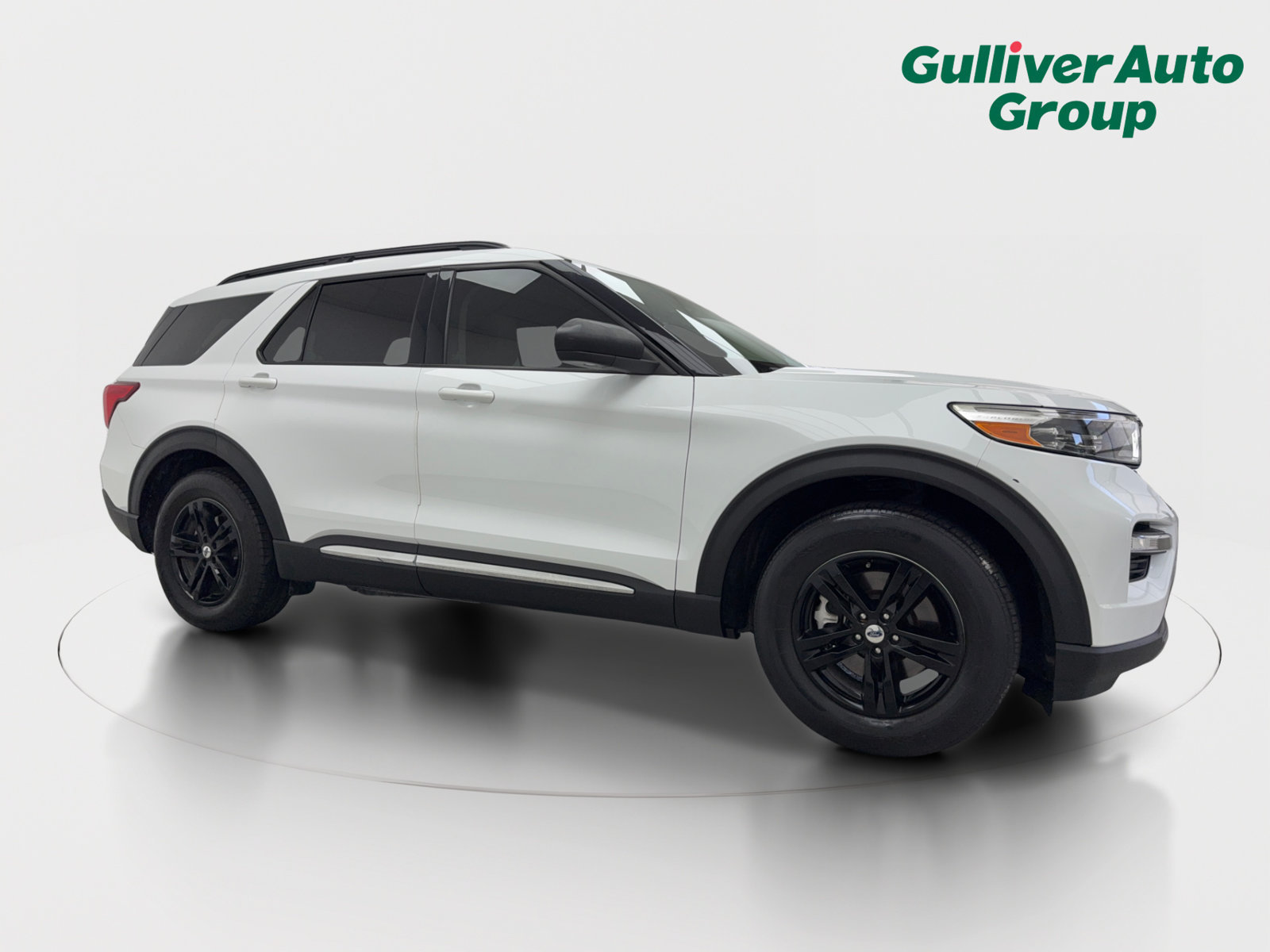 Used 2022 Ford Explorer XLT w/ Equipment Group 202A RWD image 12