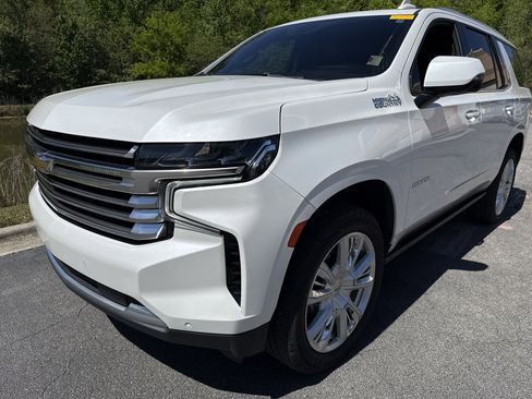 Used 2022 Chevrolet Tahoe High Country image 5