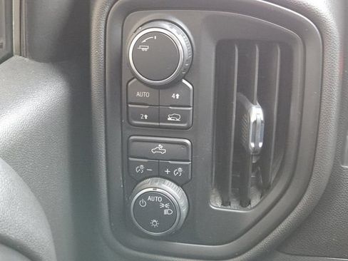 Used 2021 Chevrolet Silverado 1500 Custom AWD/4WD image 8