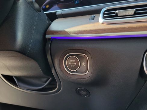 Certified 2026 Mercedes-Benz GLE 350 4MATIC image 29