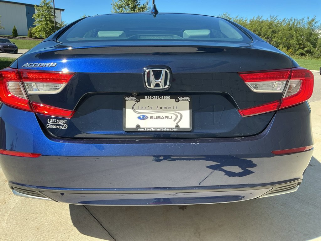 Used 2020 Honda Accord EX image 9