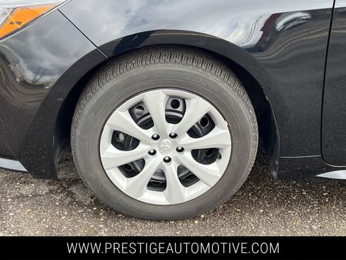 Used 2024 Toyota Corolla LE image 10