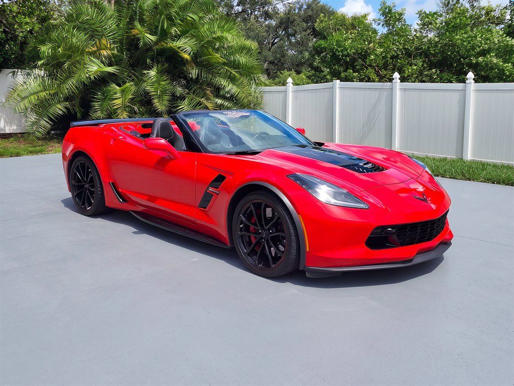 Used 2017 Chevrolet Corvette Grand Sport RWD image 2