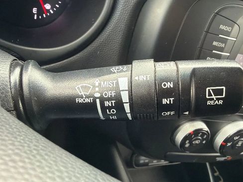 Used 2019 Kia Soul FWD image 13